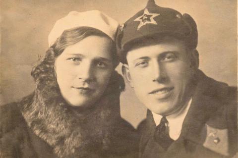 Николай Грунин с женой Анастасией, фото из семейного архива Груниных.