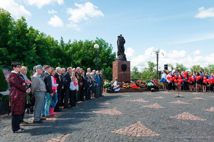 Каждый год у мемориала проходят памятные митинги. Фото: Владимир Григорян. 