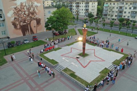 В Серпухове зажгли огромную звезду. 